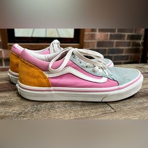 Junior’s Vans Color block Pink Fuchsia - size 5
